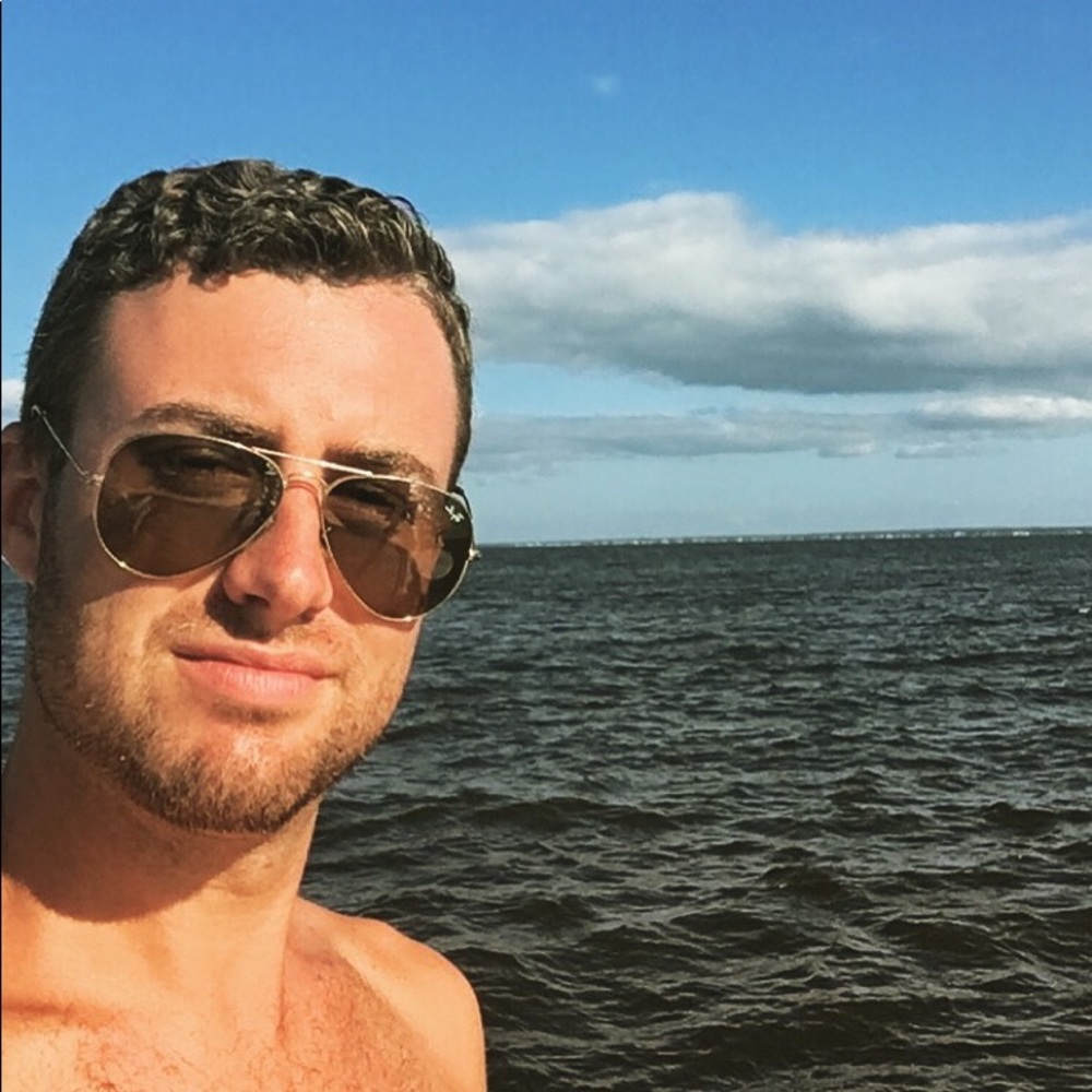 Meet your Posher, Tyler